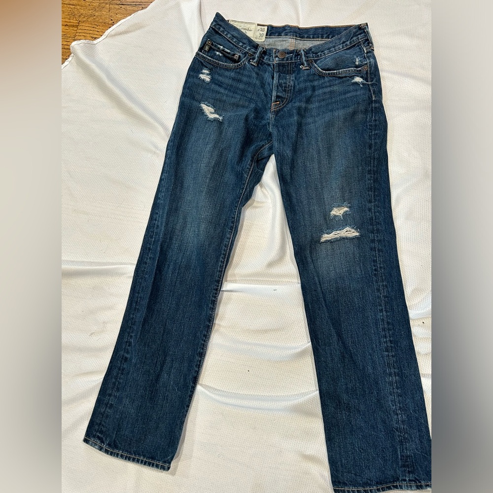Abercrombie&fitch distressed classic straight‎ leg denim jeans 30x30